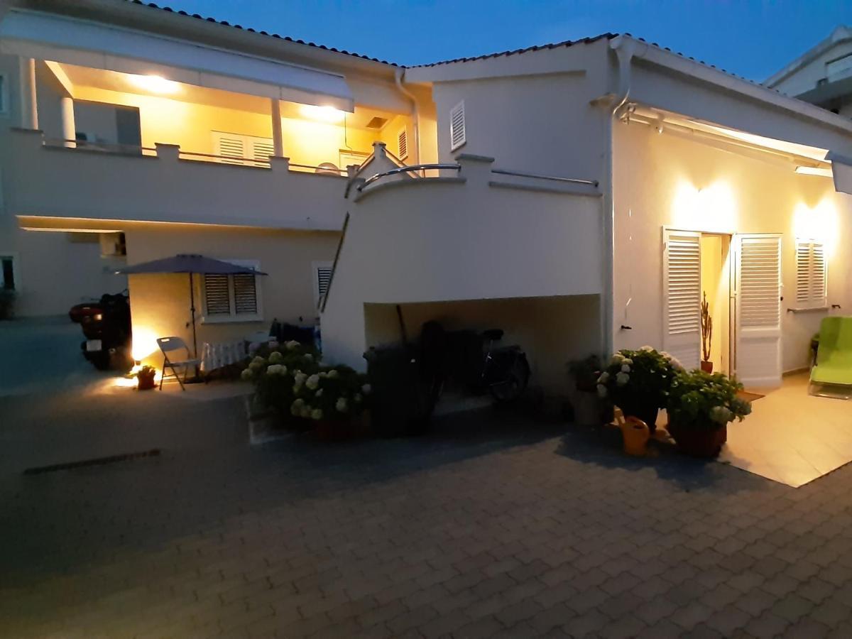 Apartments Kekica Novalja Dış mekan fotoğraf